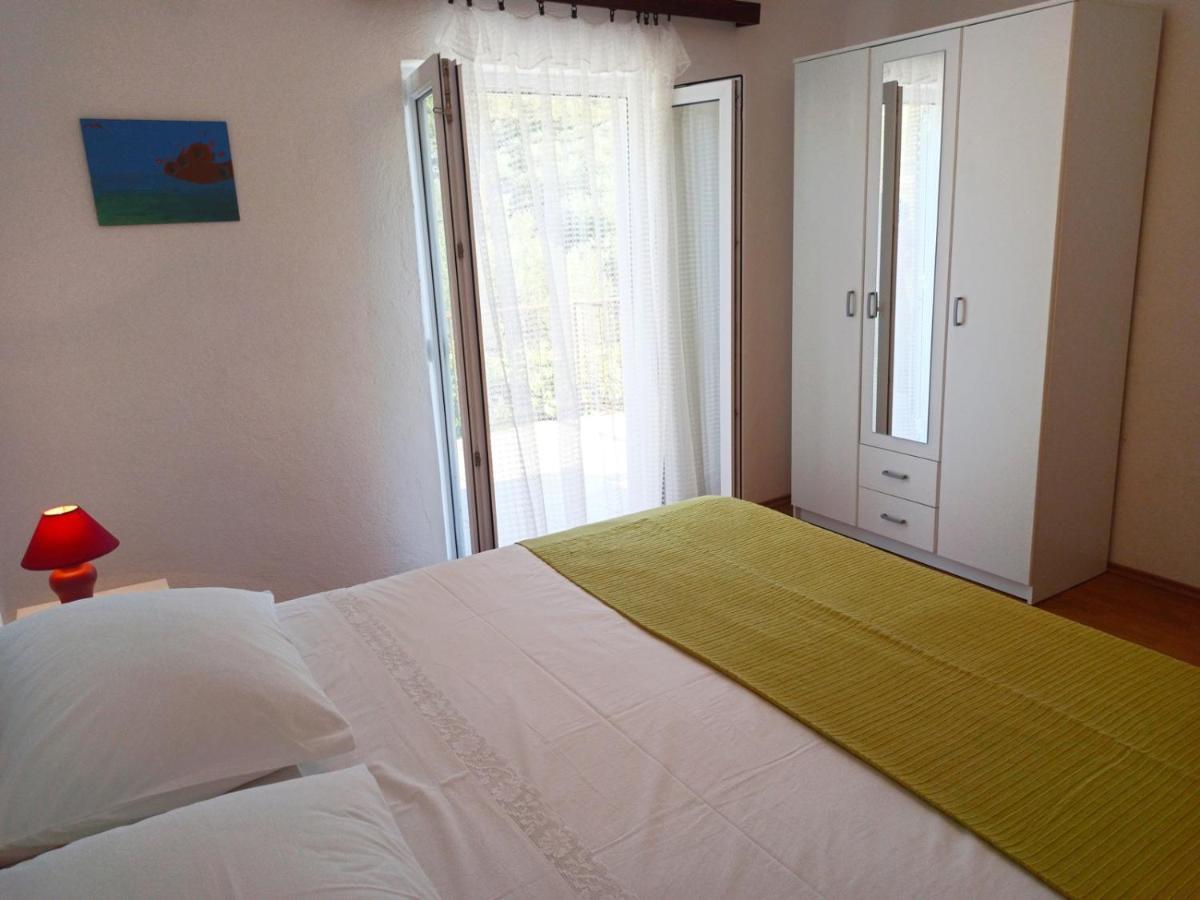Apartments Sonija Gdinj Екстериор снимка