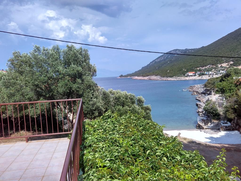 Apartments Sonija Gdinj Екстериор снимка